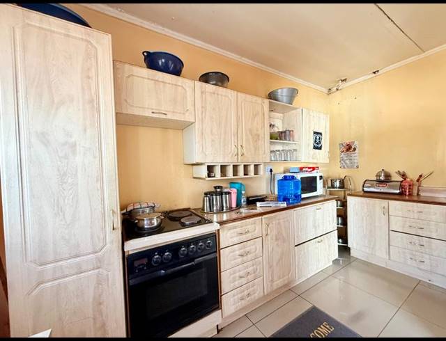 3 BEDROOM HOUSE FOR SALE IN VANDERBIJLPARK CW 4